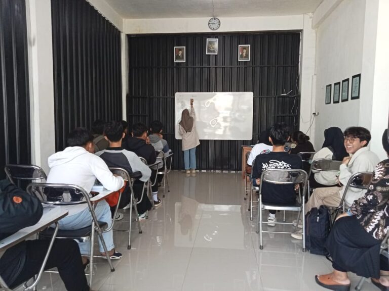 Ruang Kelas Kampoeng Korea Araya 2